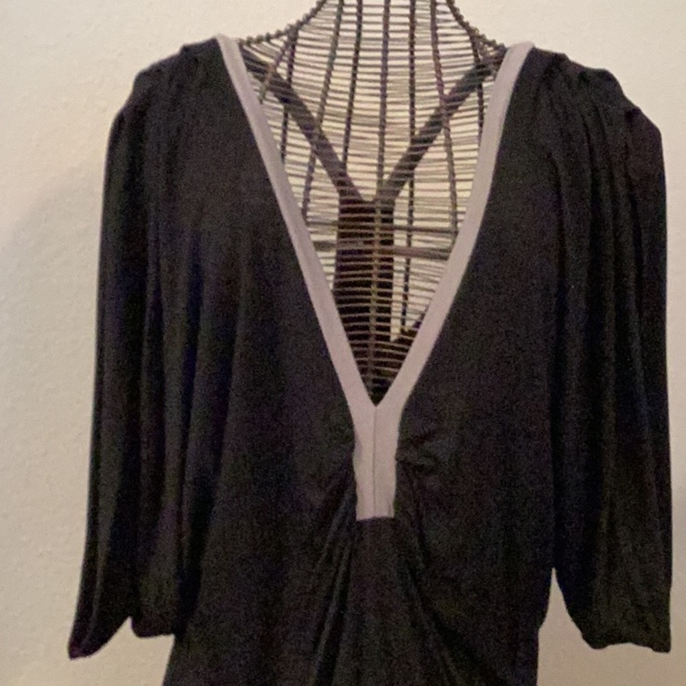 Ella Moss black top with grey trim, butterfly sleeves with a really cute back